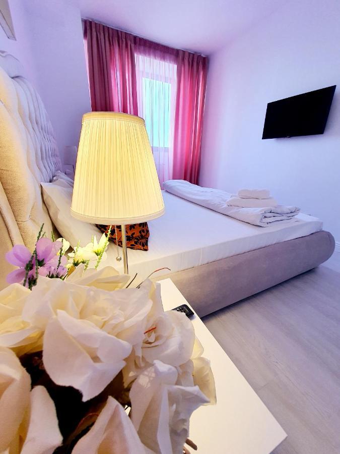 Coral -mamaia Nord *