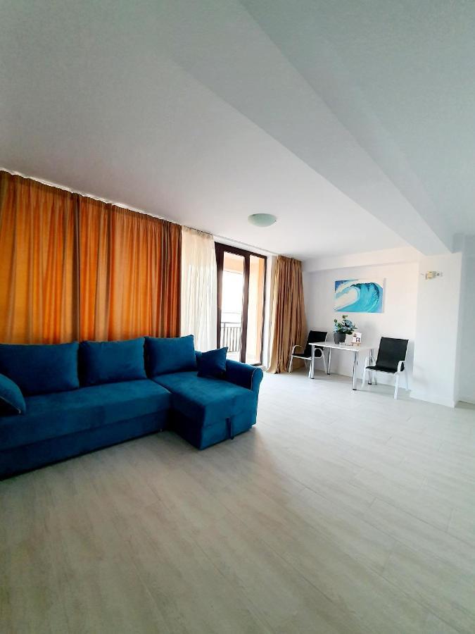 Coral -mamaia Nord * Mamaia
