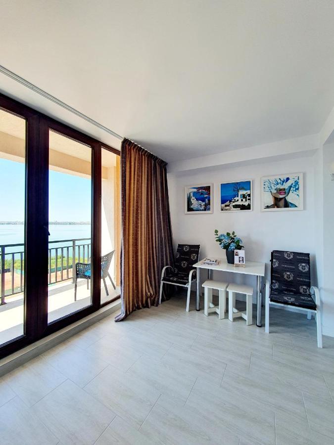Apartment Coral -mamaia Nord *
