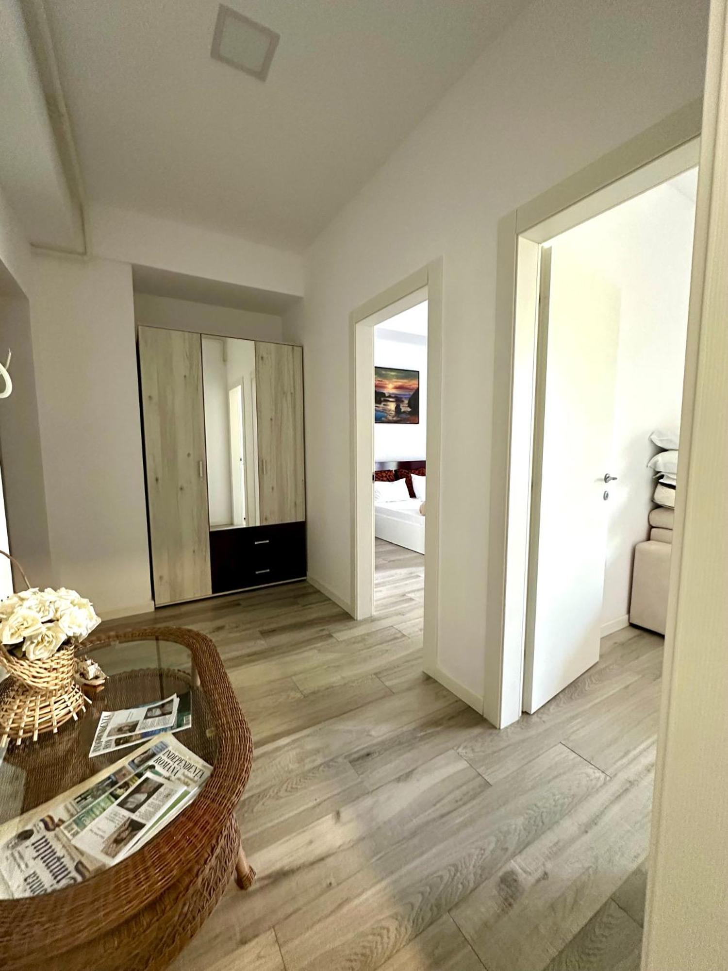 Coral -mamaia Nord Apartment Mamaia